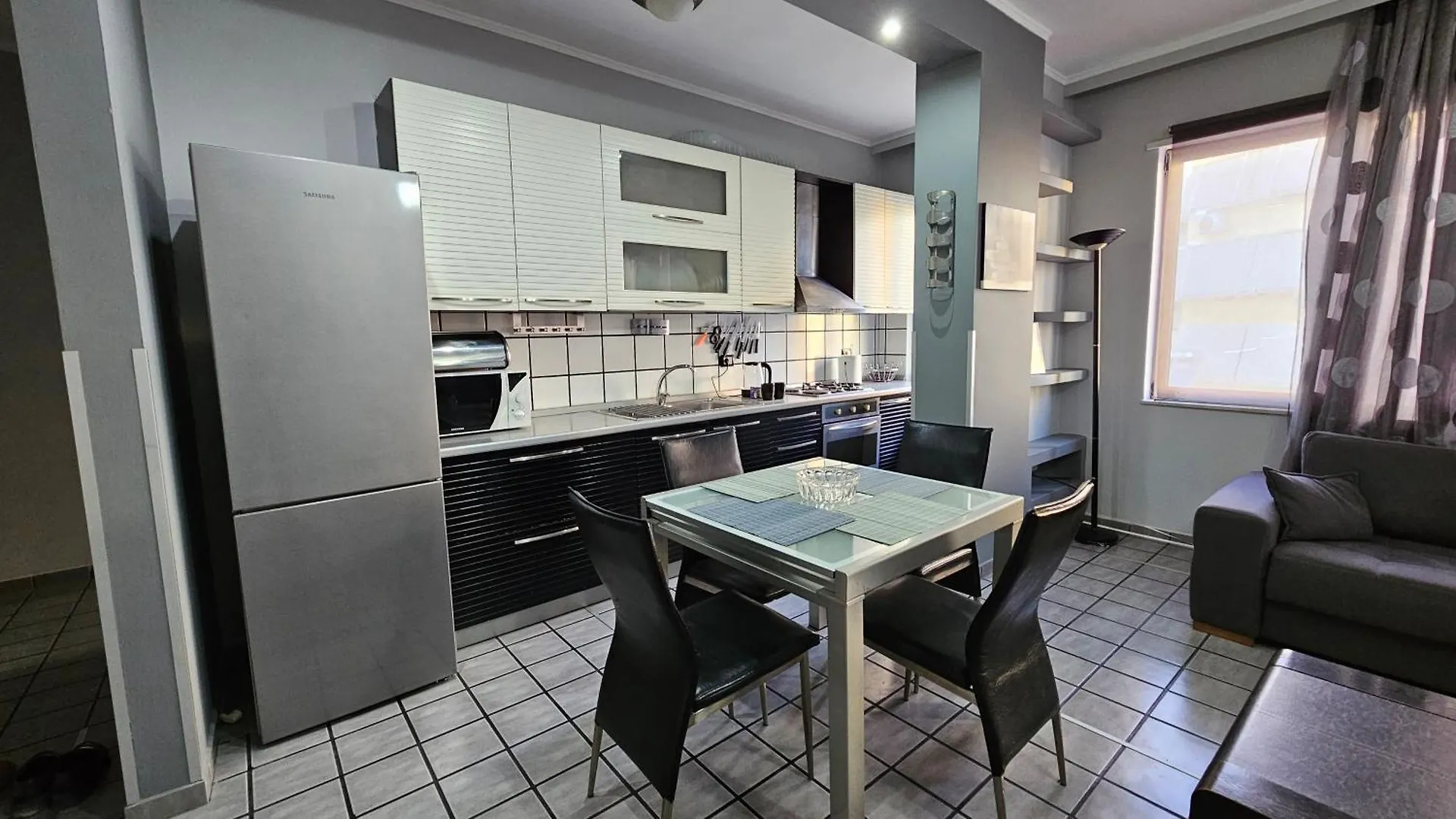 Apartment Mani'S Family Lake Home Tirana Albania